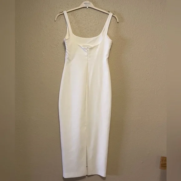 Zara white midi dress fitted bodycon sleeveless size medium runs small - Picture 2 of 3
